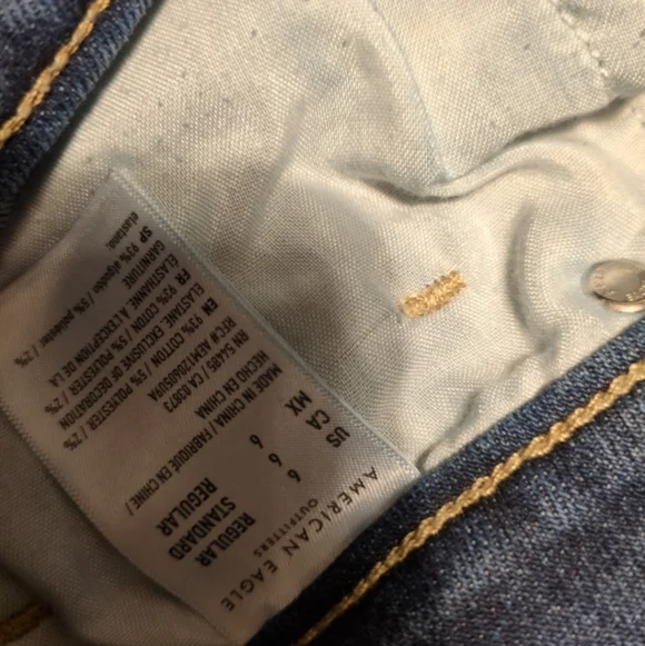 AE Artist Crop Jeans - Picture 5 of 5